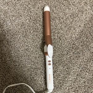Rose Gold Curling Iron